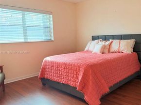 8951 N New River Canal Rd 2D, Plantation FL 33324