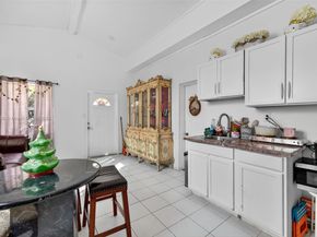 23825 SW 142nd Ave, Homestead FL 33032