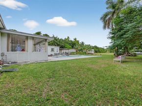 23825 SW 142nd Ave, Homestead FL 33032