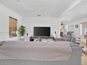 23825 SW 142nd Ave, Homestead FL 33032