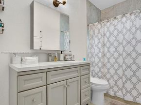 23825 SW 142nd Ave, Homestead FL 33032