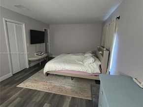 7402 NW 75th St, Tamarac FL 33321