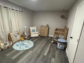 7402 NW 75th St, Tamarac FL 33321