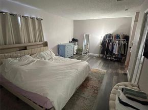 7402 NW 75th St, Tamarac FL 33321