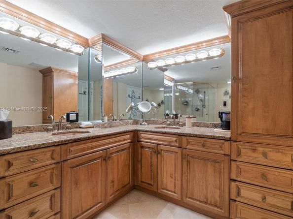 2200 S Ocean Ln 1902, Fort Lauderdale FL 33316