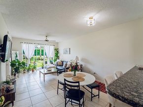 27 Royal Palm Way 102, Boca Raton FL 33432