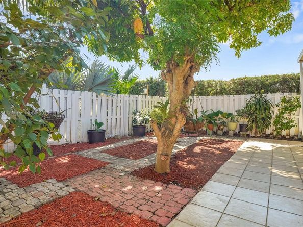 849 NW 136th Ave, Miami FL 33182