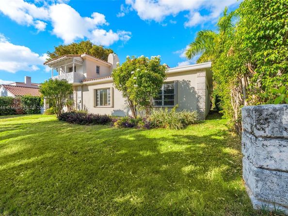 3586 Flamingo Dr, Miami Beach FL 33140