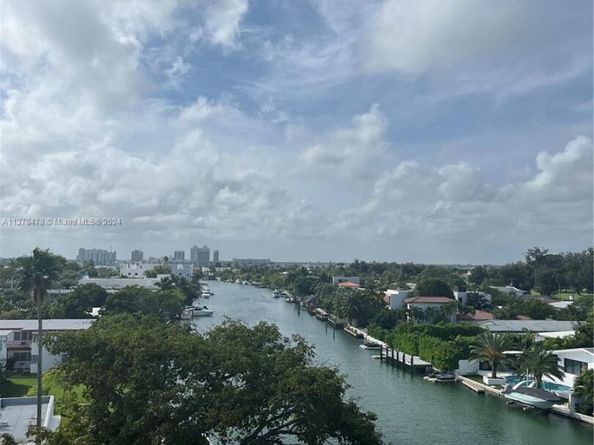 7300 Trouville Esplanade 3, Miami Beach FL 33141