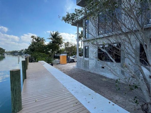 7300 Trouville Esplanade 3, Miami Beach FL 33141