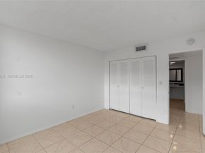 1301 NE Miami Gardens Dr 1025W, Miami FL 33179