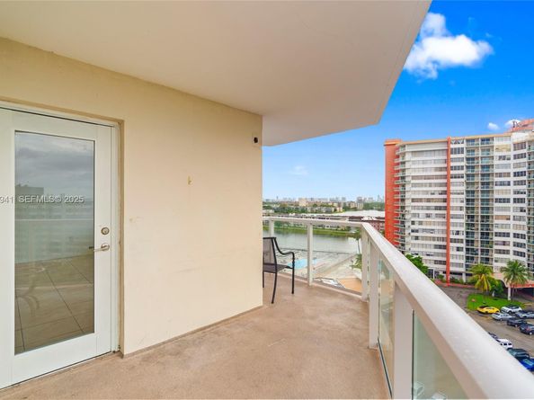 1301 NE Miami Gardens Dr 1025W, Miami FL 33179