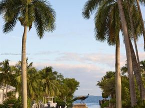 3467 N Moorings Way, Coconut Grove FL 33133