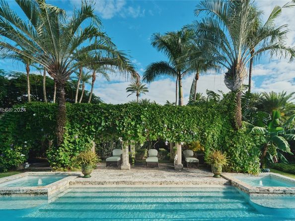 3467 N Moorings Way, Coconut Grove FL 33133