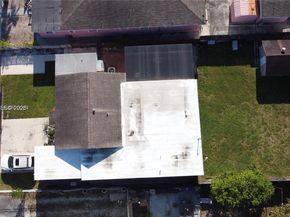 848 E 24th St, Hialeah FL 33013