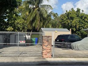 111 SW 24th Ave, Miami FL 33135
