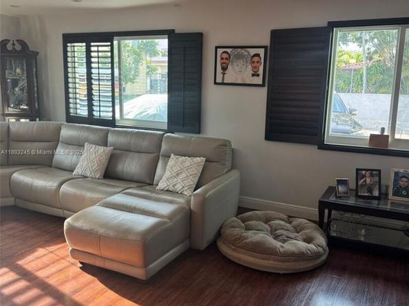 111 SW 24th Ave, Miami FL 33135