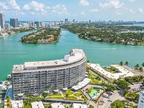 900 Bay Dr 211, Miami Beach FL 33141