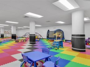 900 Bay Dr 211, Miami Beach FL 33141