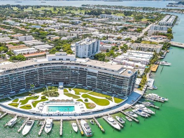900 Bay Dr 211, Miami Beach FL 33141
