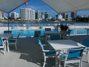 900 Bay Dr 211, Miami Beach FL 33141