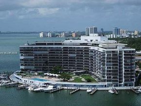 900 Bay Dr 211, Miami Beach FL 33141
