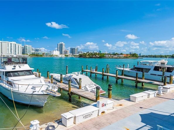 900 Bay Dr 211, Miami Beach FL 33141