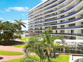 900 Bay Dr 211, Miami Beach FL 33141