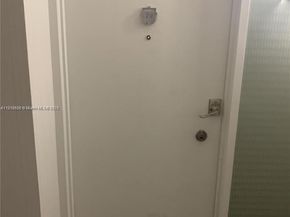 900 Bay Dr 211, Miami Beach FL 33141
