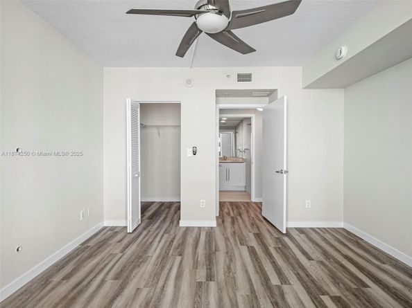 335 S Biscayne Blvd 2704, Miami FL 33131