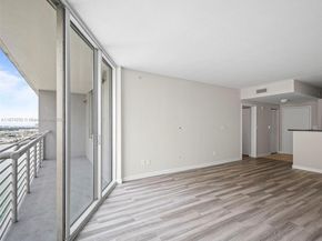 335 S Biscayne Blvd 2704, Miami FL 33131