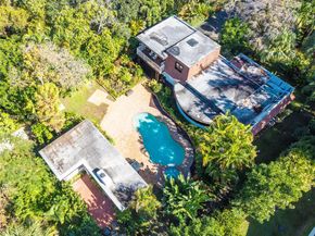 325 Bayberry Dr, Plantation FL 33317