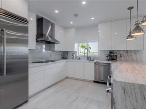 13731 SW 136th Pl, Miami FL 33186