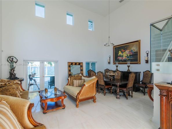 13731 SW 136th Pl, Miami FL 33186