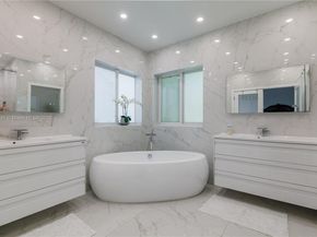 13731 SW 136th Pl, Miami FL 33186