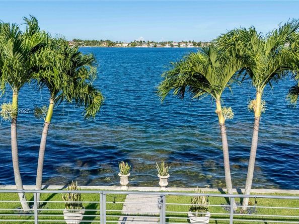 13731 SW 136th Pl, Miami FL 33186