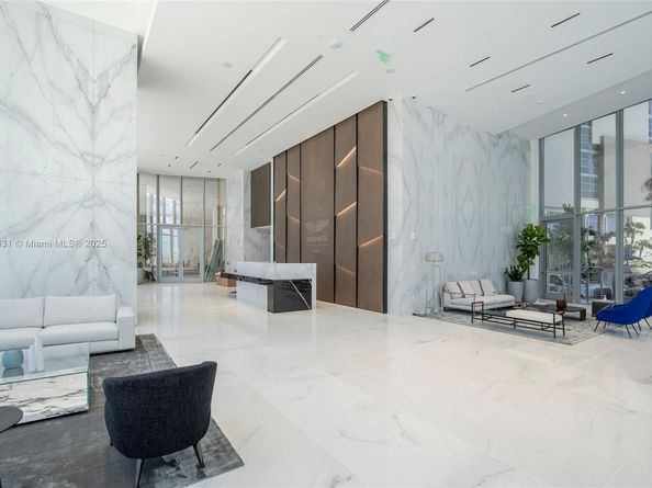 300 Biscayne Blvd Way 506E, Miami FL 33131