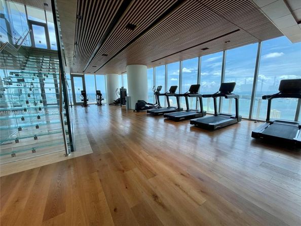 300 Biscayne Blvd Way 506E, Miami FL 33131