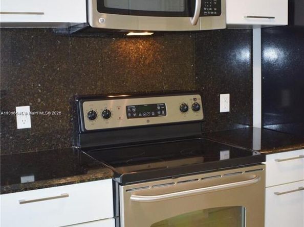 3339 Virginia St 207, Miami FL 33133