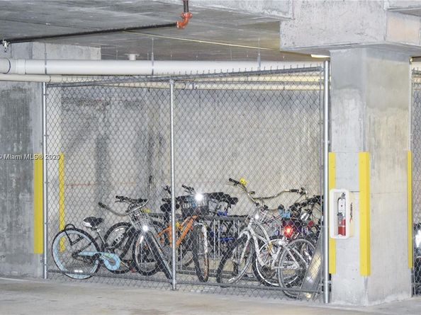 3339 Virginia St 207, Miami FL 33133