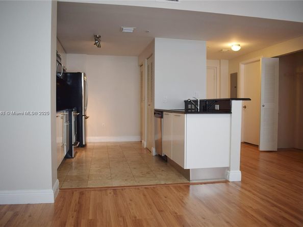 3339 Virginia St 207, Miami FL 33133