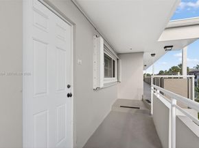 1198 Hillsboro Mile 340, Hillsboro Beach FL 33062
