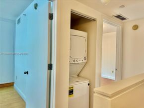 3131 NE 188th St 21213, Aventura FL 33180