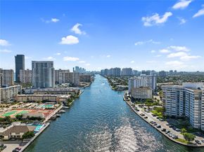 100 Golden Isles Dr PH 6, Hallandale Beach FL 33009