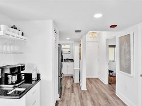 360 Collins Ave 401, Miami Beach FL 33139