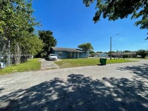 2216 NW 15th Ave, Fort Lauderdale FL 33311