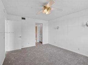 9235 Lagoon Pl 404, Davie FL 33324