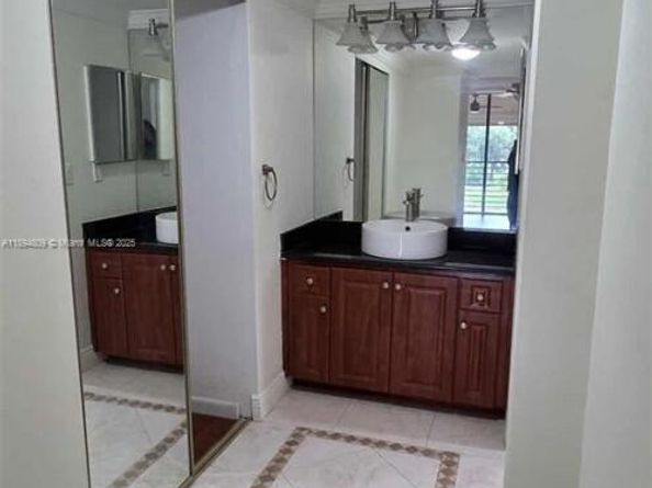 8050 W Mcnab Rd 212, Tamarac FL 33321