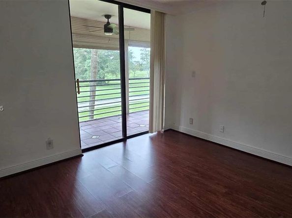8050 W Mcnab Rd 212, Tamarac FL 33321