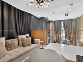 200 Biscayne Boulevard Way 1108, Miami FL 33131